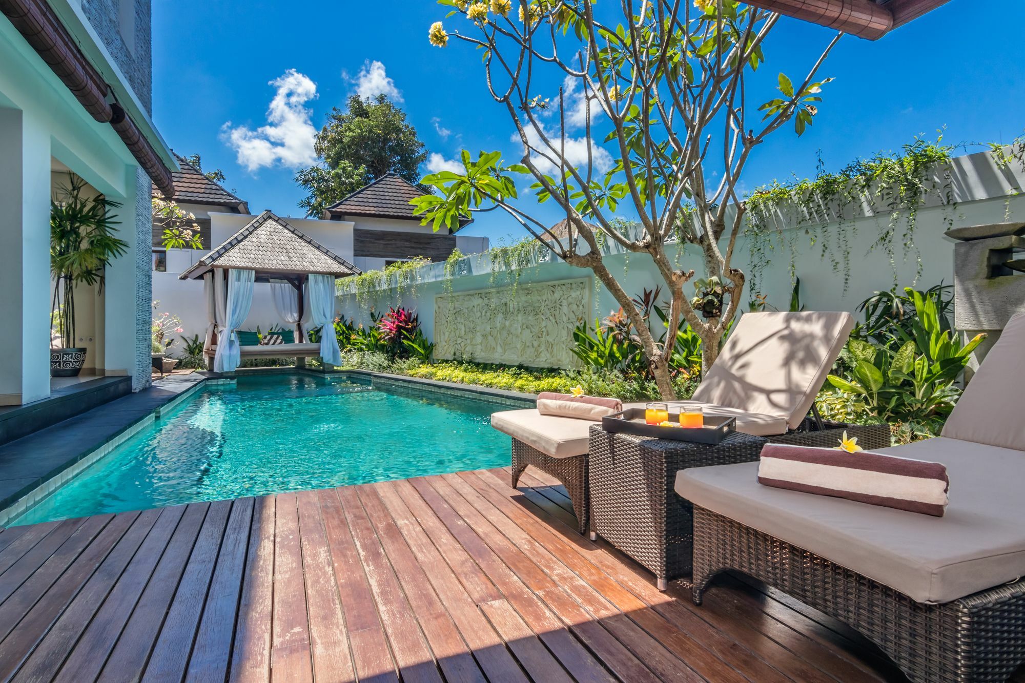 The Kamojang Jimbaran Villa Kuta (Bali)